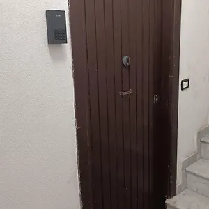 https://albergaira-holiday-house-casa-vacanze.palermohotels.org